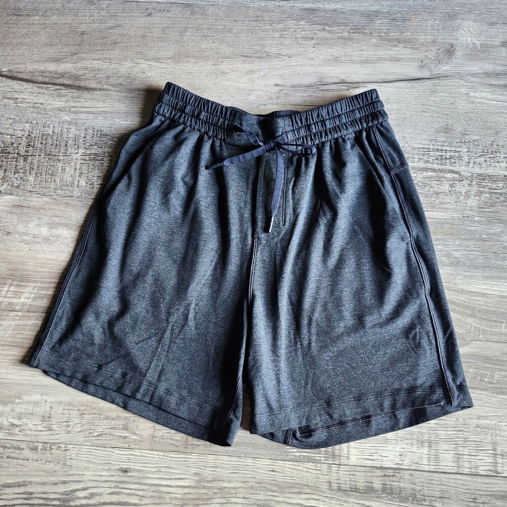 (M) Men's Lululemon Soft Jersey Short 5".